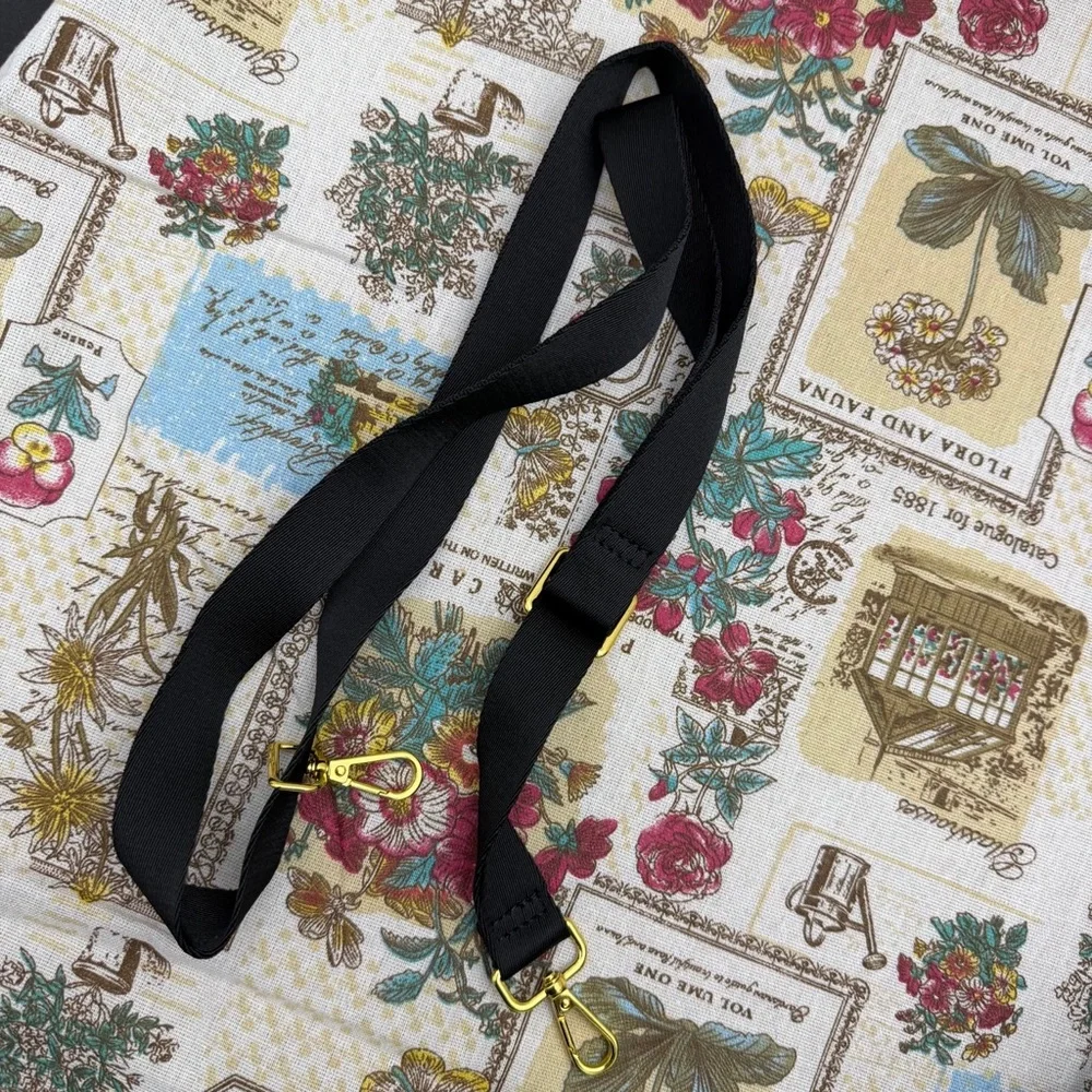 Tumi Voyageur Valetta Medium Tote Bag